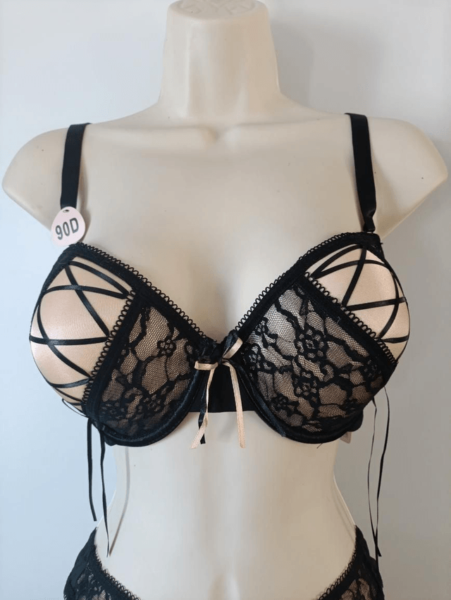 Ensemble bonnet D avec Tangas, avec armatures et rembourrage léger 