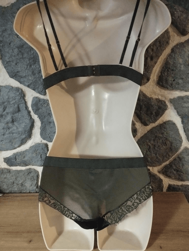 Ensemble triangle sans armatures ni rembourrage vert foncé