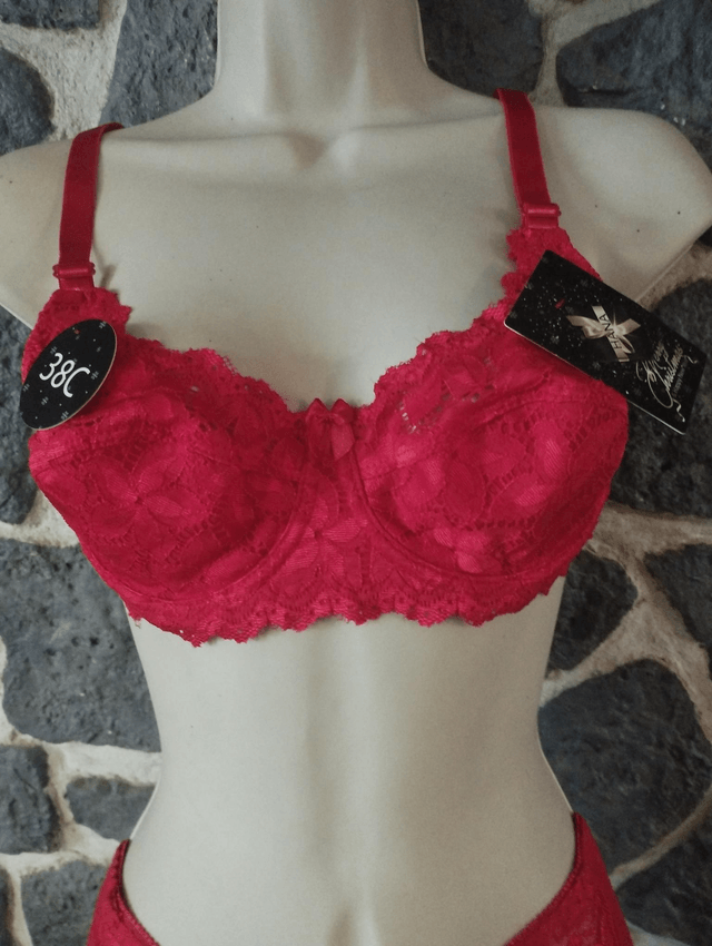 Ensemble 90C Sans rembourrage avec armatures. Shorty en M