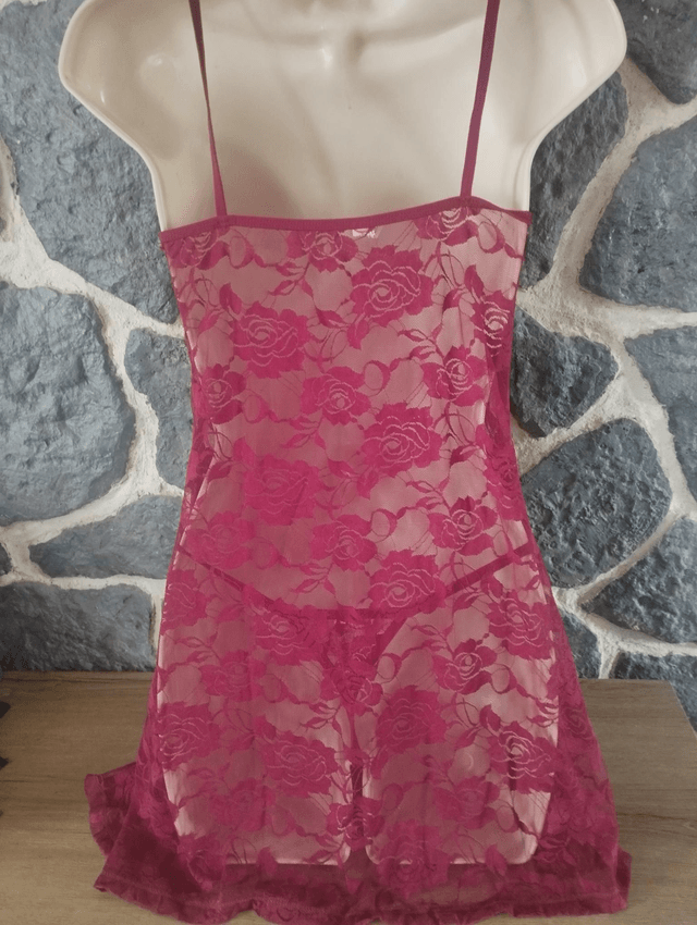 Nuisette fushia L/XL et son string