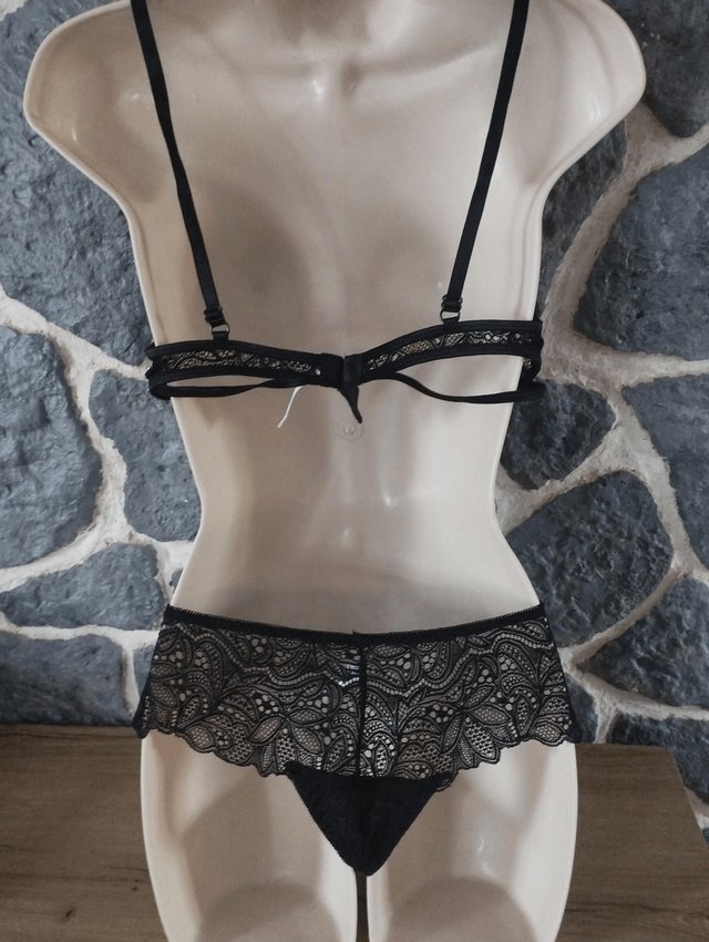 Ensemble triangle sans armatures noir