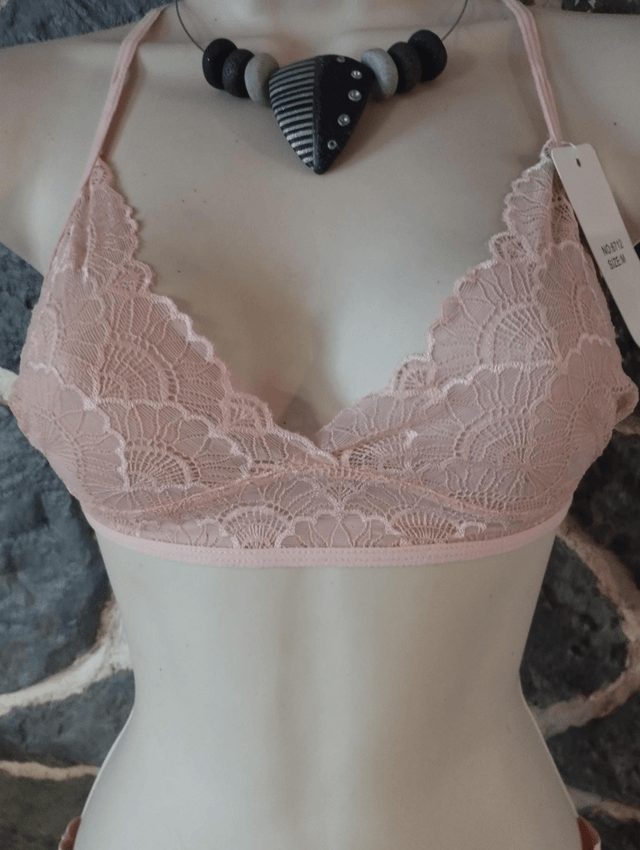Ensemble triangle sans armatures ni rembourrage rose pâle dos papillon