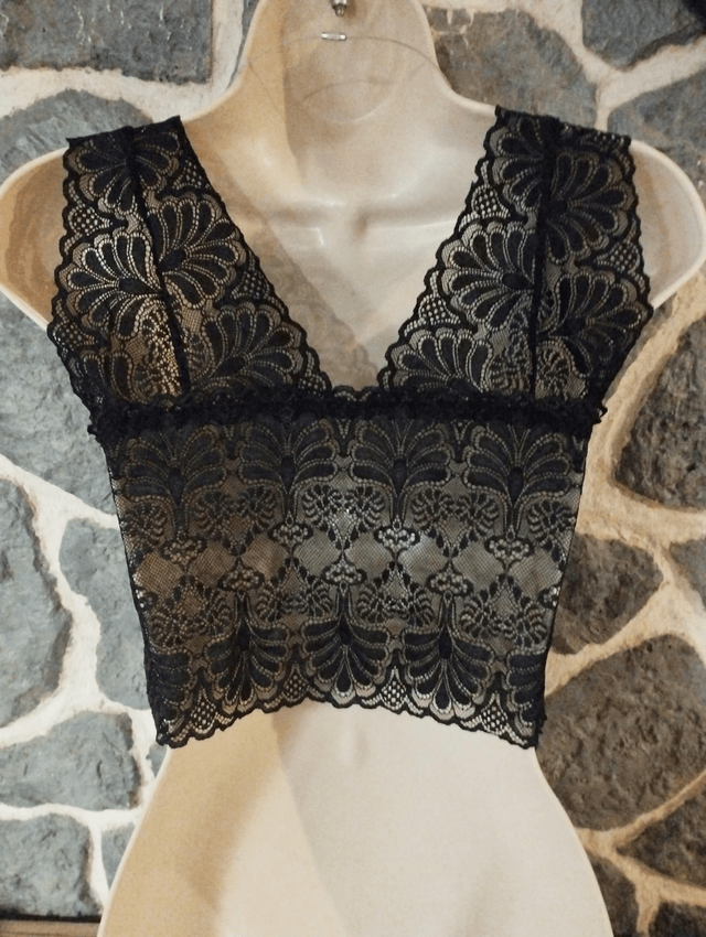 Brassière noire grande taille mousses amovibles 