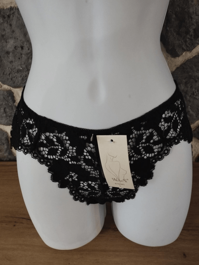 Ensemble noir avec brides amovibles et culotte sans coutures