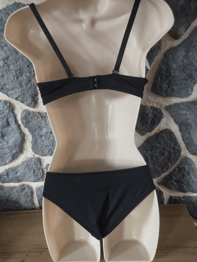 Ensemble Bonnet C avec rembourrage et armatures