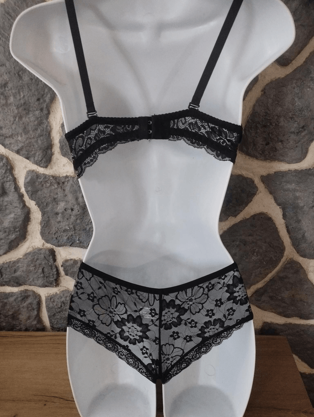 Ensemble bonnet B noir avec rembourrage et armatures, push up