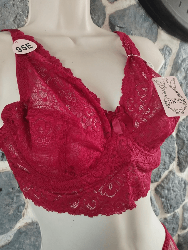 Ensemble bonnet E rouge grenat sans rembourrage du 95E au 110E