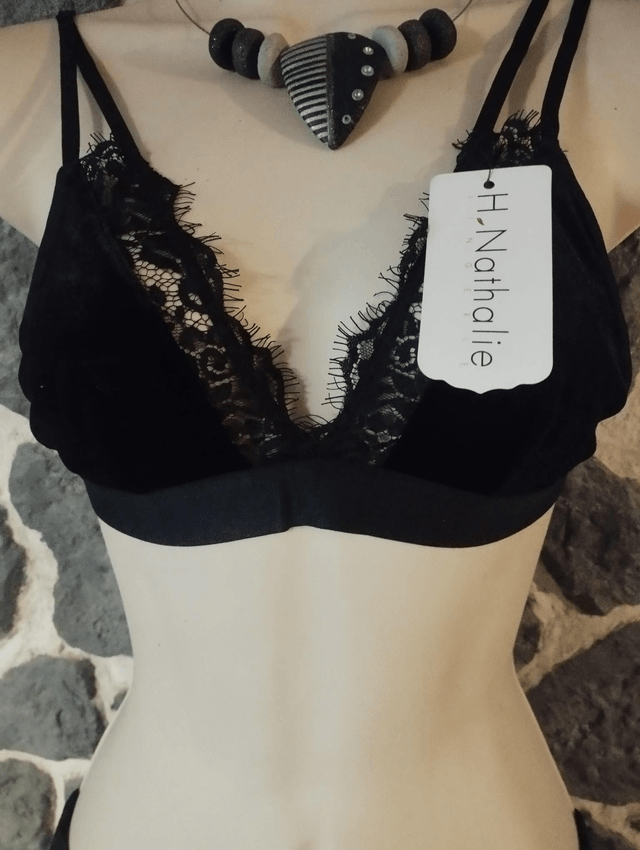 Ensemble triangle sans armatures ni rembourrage velour  noir