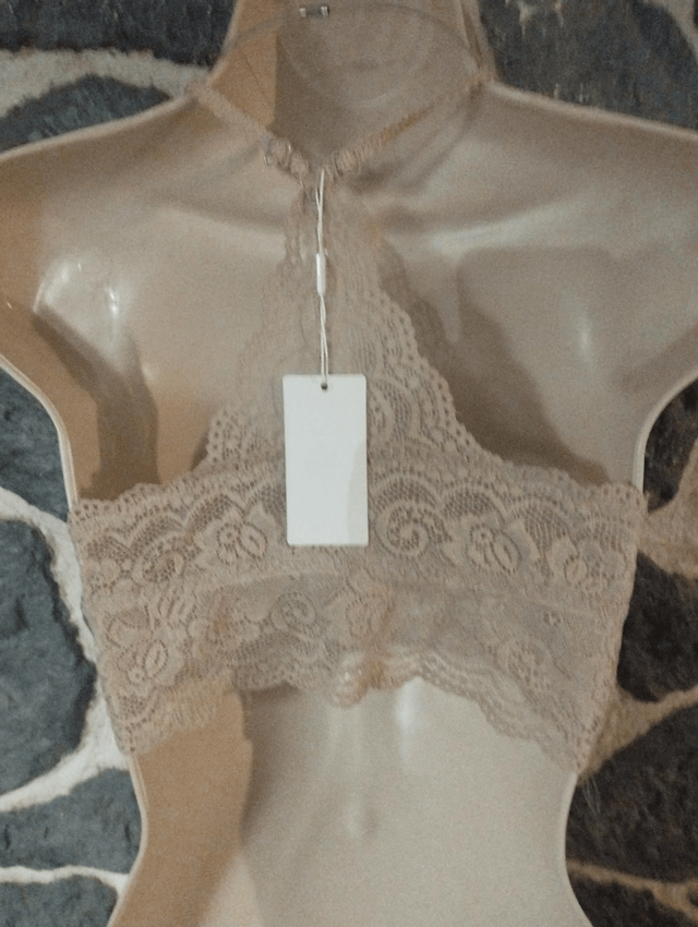Brassière couleur chair taille L