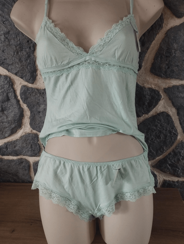 Ensemble caraco et shorty couleur vert d'eau