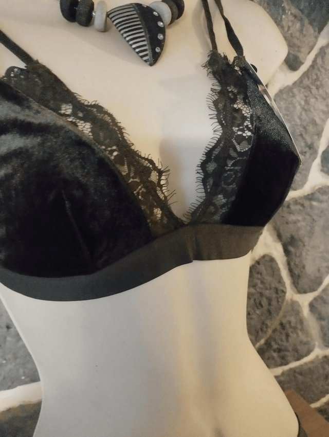 Ensemble triangle sans armatures ni rembourrage vert foncé