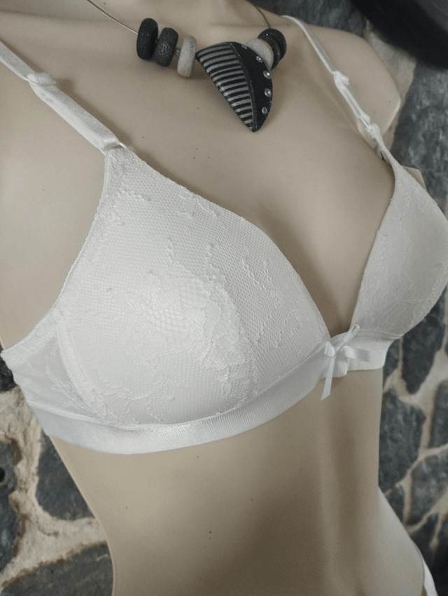 Ensemble sans armatures avec leger rembourrage blanc