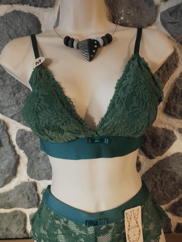 Ensemble triangle sans armatures ni rembourrage vert