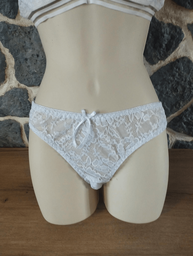 Ensemble bonnet C 100C 42/ 44 pour la culotte