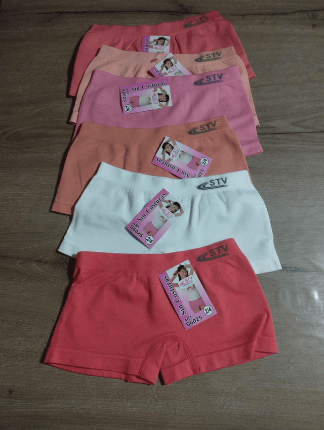 Lot de 6 shortys filles taille 2 ans