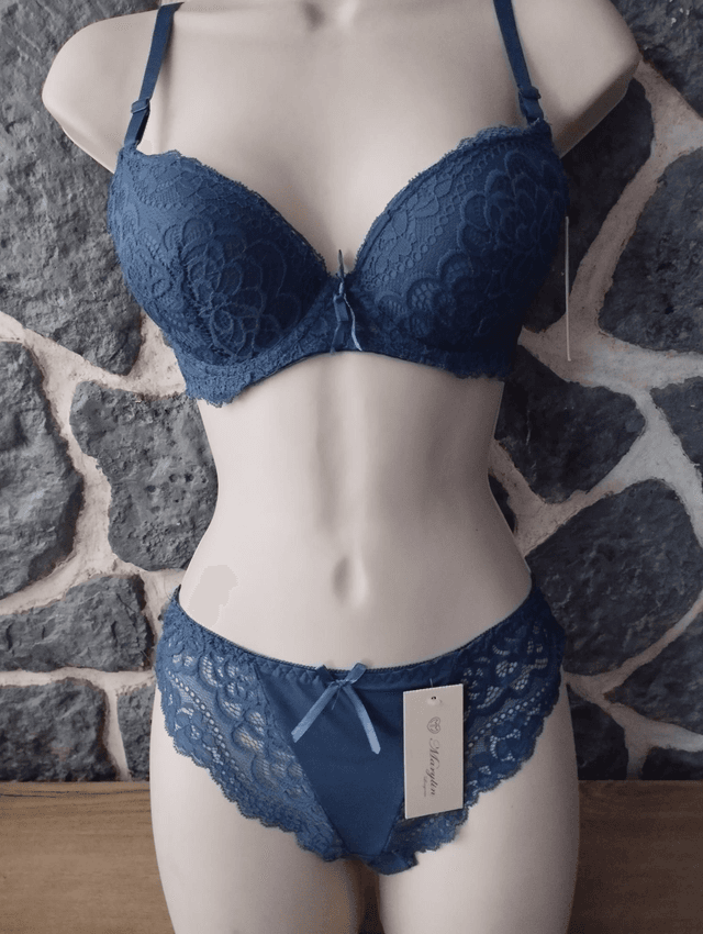 Ensemble bonnet B bleu jean avec armatures et léger rembourrage