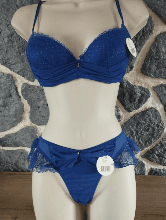 Ensemble Bonnet C avec armatures et léger rembourrage bleu royal